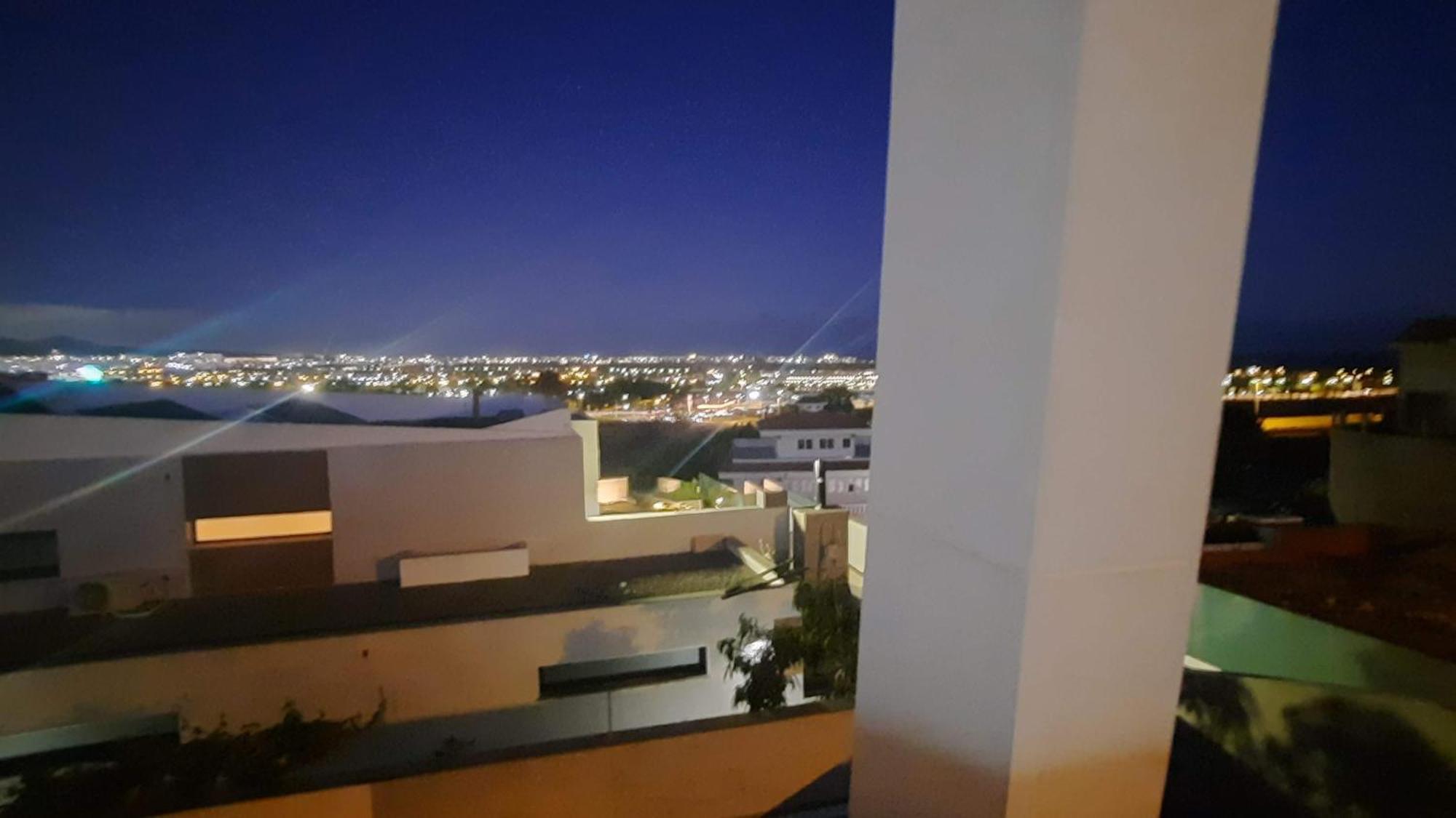 Villa Royale Trespalomas ماسبالوماس المظهر الخارجي الصورة